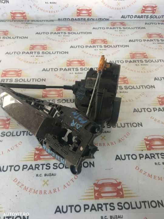 broasca usa dreapta fata Opel Insignia - 1