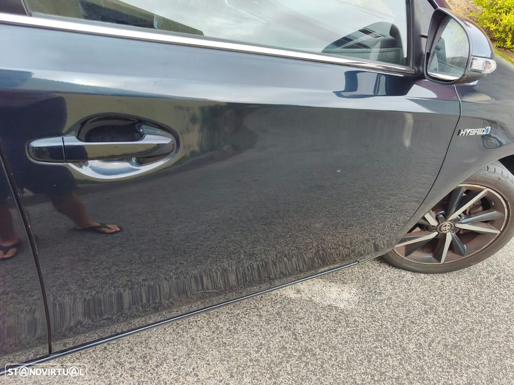 Toyota Auris Touring Sports - 14