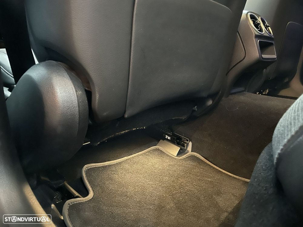 Mercedes-Benz C 220 d Avantgarde - 39