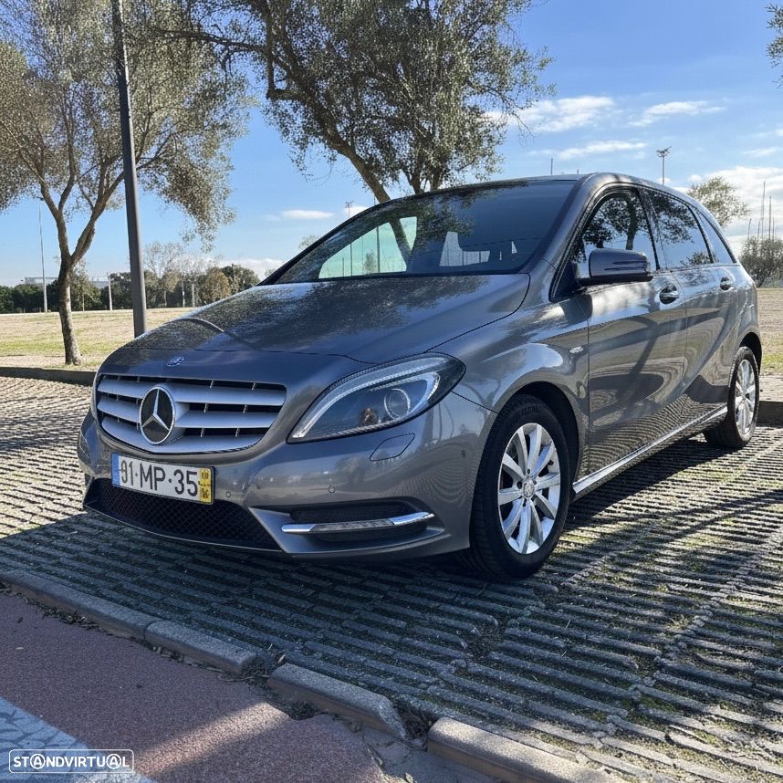 Mercedes-Benz B 200 - 2