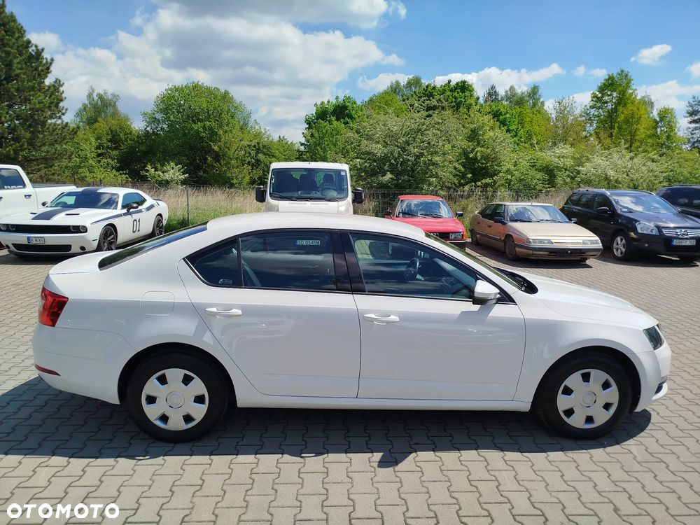 Skoda Octavia 1.0 TSI GPF Active - 3
