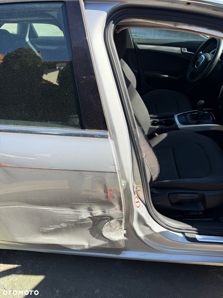 Audi A4 Limousine - 6