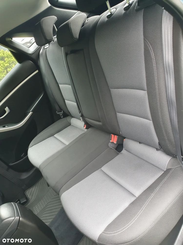 Hyundai i30 1.6 Automatik Trend - 21