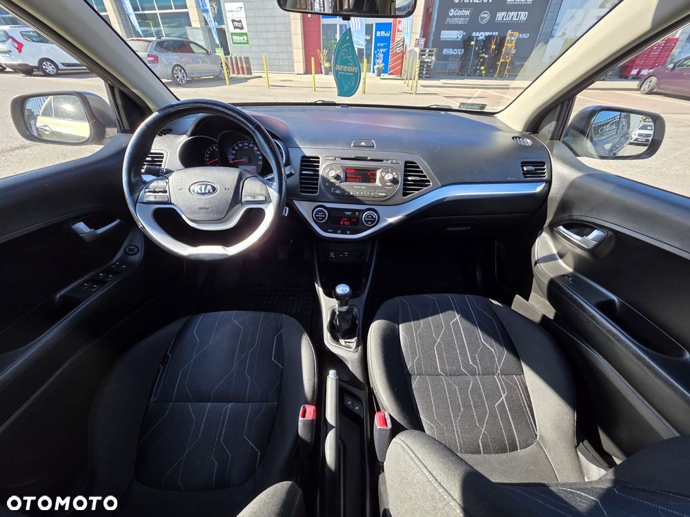 Kia Picanto 1.0 L - 6