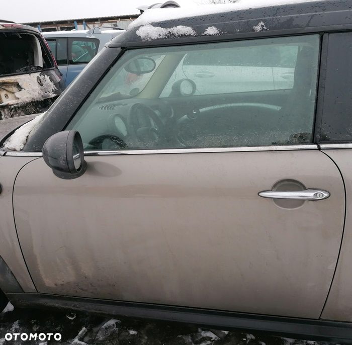 MINI COOPER ONE R55 CLUBMAN 11r DRZWI LEWY PRZÓD PRZEDNIE GOŁE B37/1 - 1