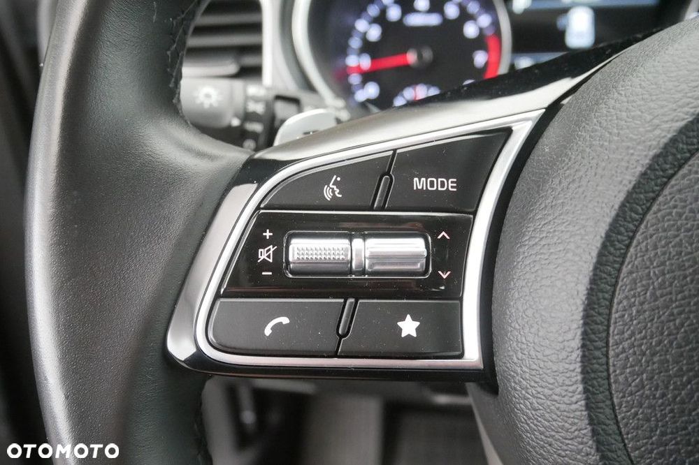 Kia XCeed - 22