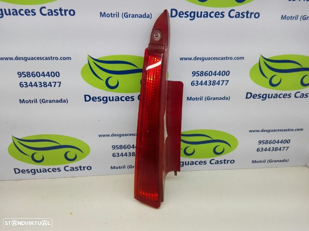 FAROLIM TRASEIRO ESQUERDO CITROEN C4 COUPÉ 2007 -SUPERIOR - 1