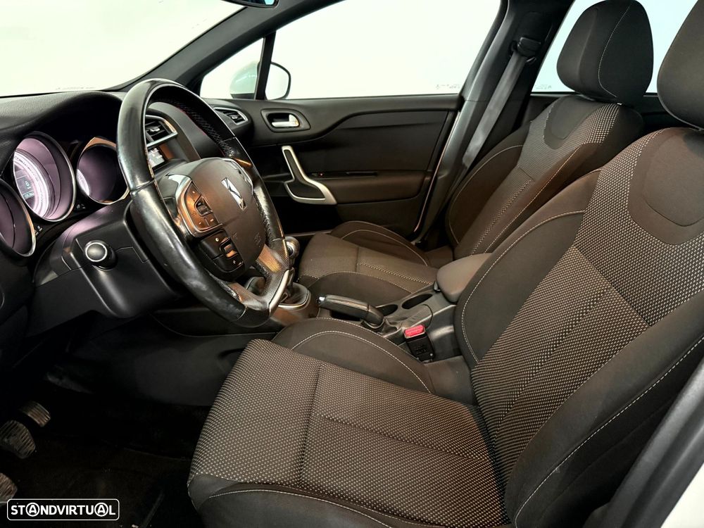 Citroën DS4 1.6 HDi Chic - 23