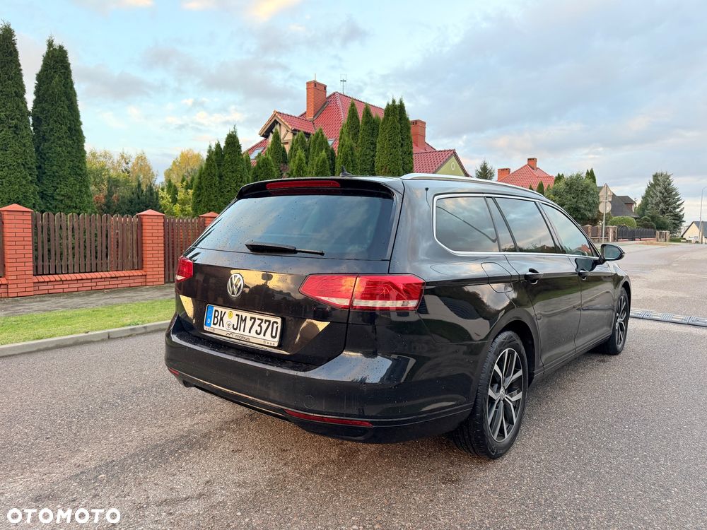 Volkswagen Passat - 26