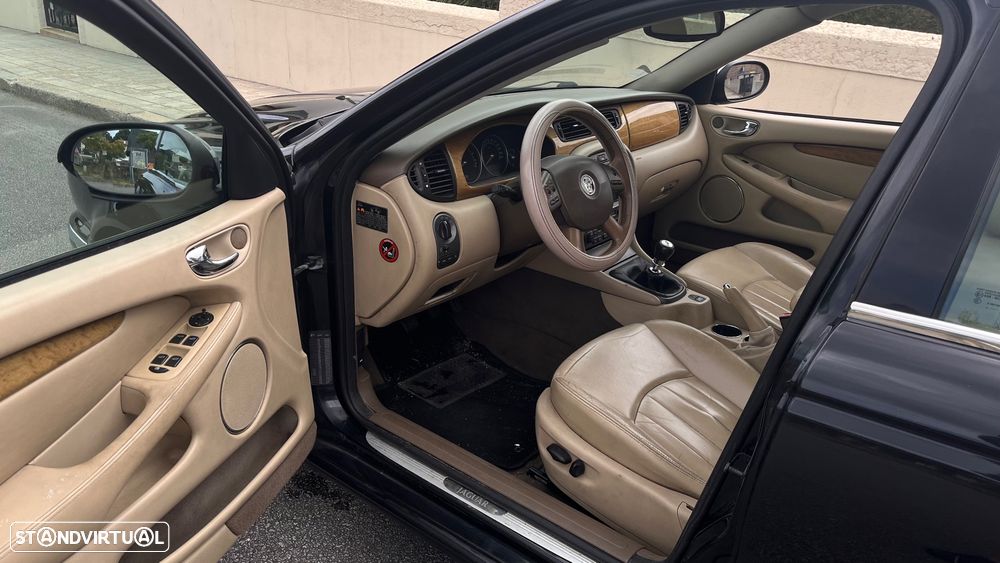 Jaguar X-Type 2.0 D Sport - 8