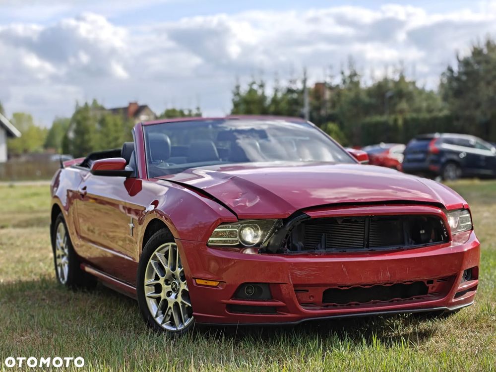Ford Mustang 3.7 V6 Premium - 4