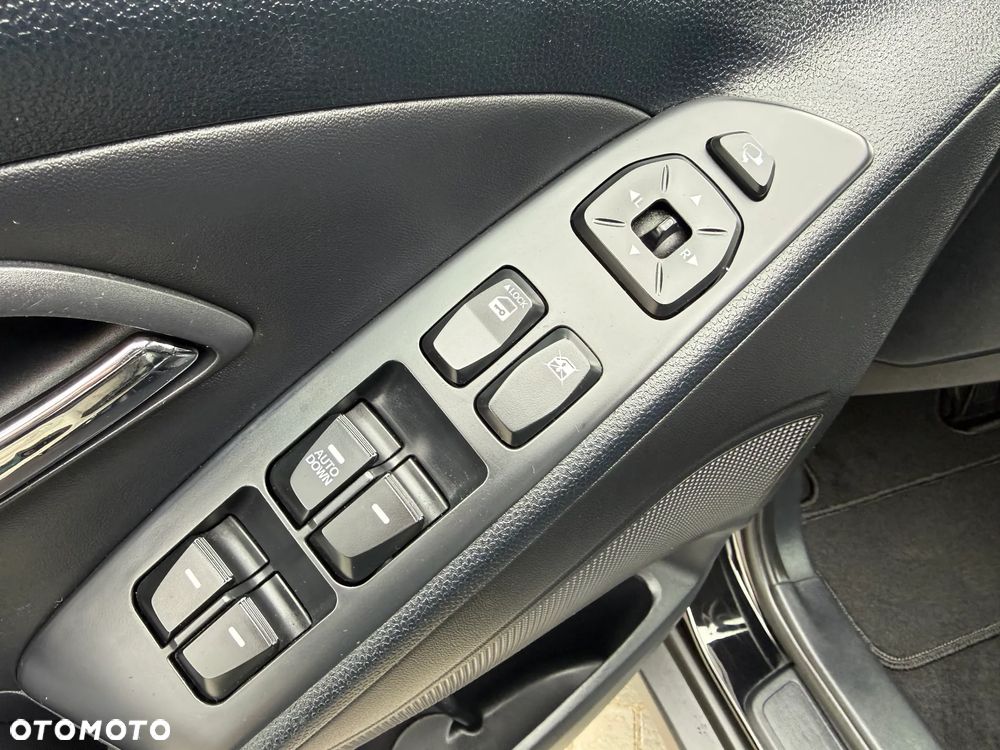 Hyundai ix35 2.0 CRDi 4WD Style - 23