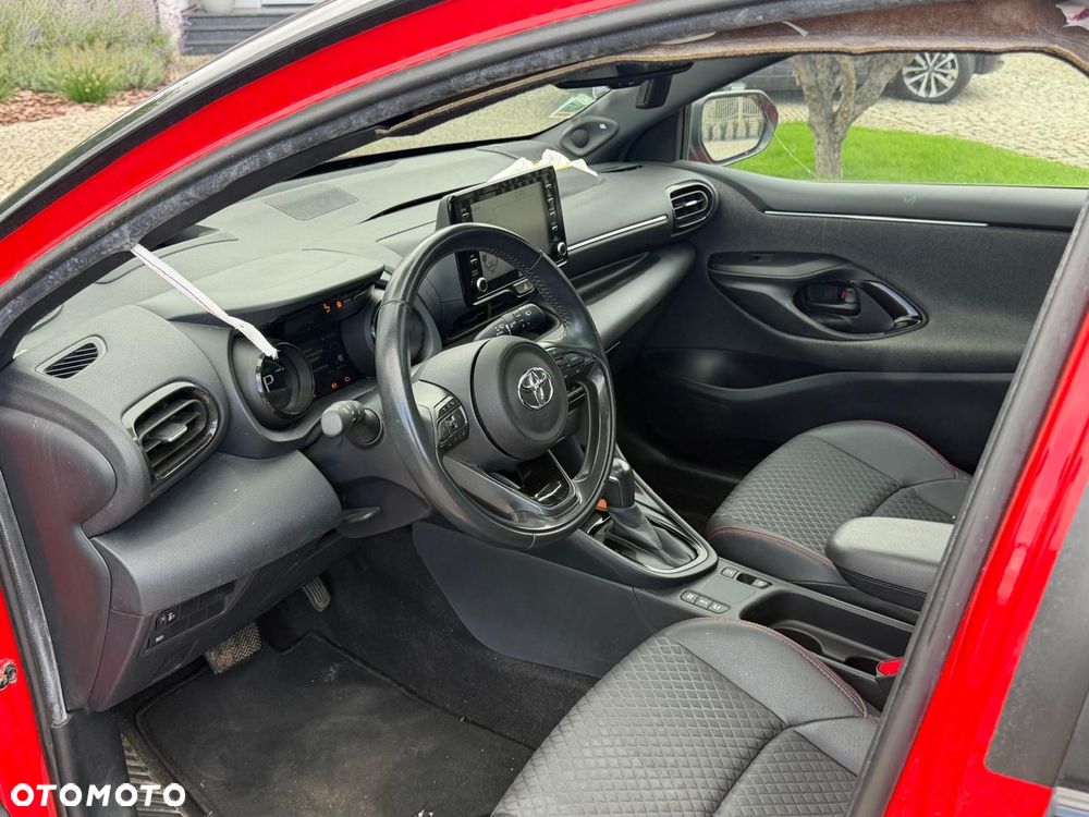 Toyota Yaris Hybrid 1.5 Premiere Edition - 16