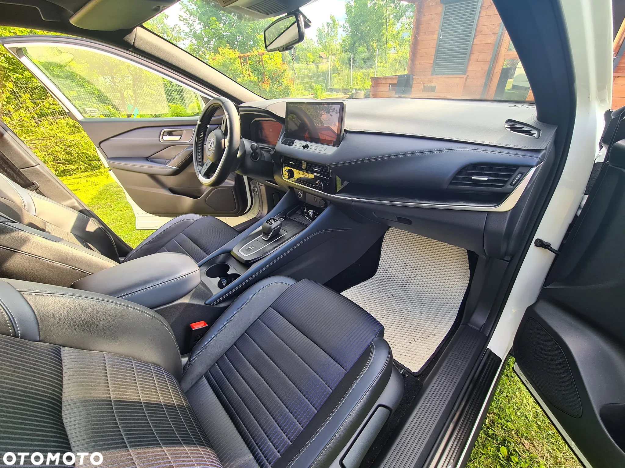 Nissan Qashqai 1.3 DIG-T Tekna DCT - 14