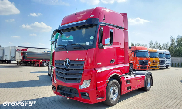 Mercedes-Benz Actros 1848LS Giga Space