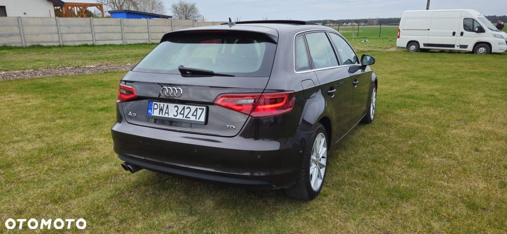Audi A3 Sportback 2.0 TDI (clean diesel) Ambiente - 9