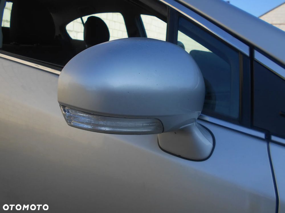 TOYOTA AVENSIS TR D-4D T27 2011-2015R LIFT  KOD LAKIERU 1F7 SILVER 2.0D4D 126KM SILNIK SKRZYNIA BLOTNIK DZWI MASKA KLAPA ZAWIESZENIE LAMPY WTRYSK WTRYSKI LUSTERKA BAK KOLO ZAPASOWE BELKA KLIMATYZACJA - 13