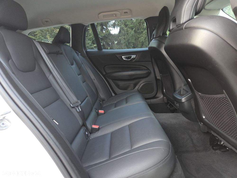 Volvo V60 B3 B Geartronic Momentum Pro - 14