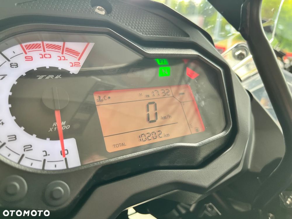 Benelli TRK 502X - 10