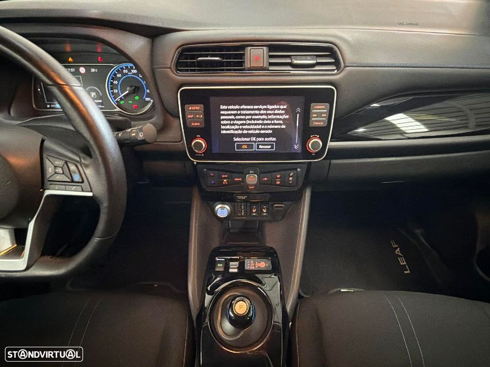 Nissan Leaf N-Connecta - 10