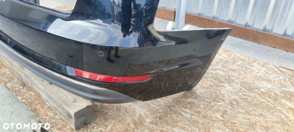 ZDERZAK TYŁ KOMPLETNY AUDI A4 B9 SEDAN LY9T 4X PDC HAK - 10