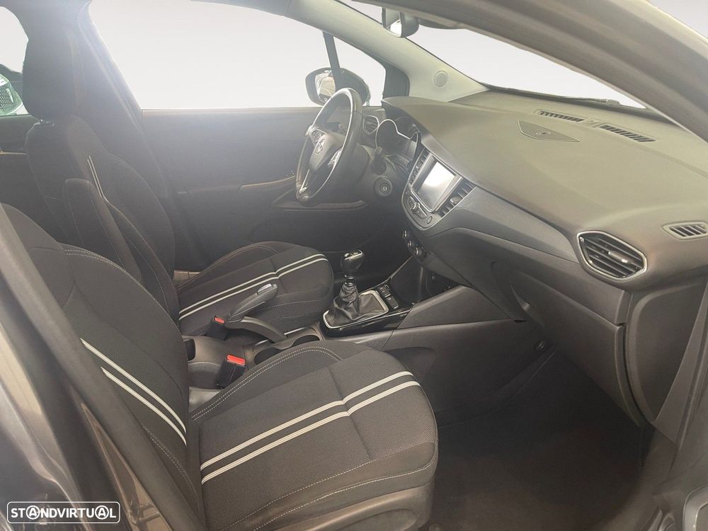 Opel Crossland 1.2 T Design & Tech - 15