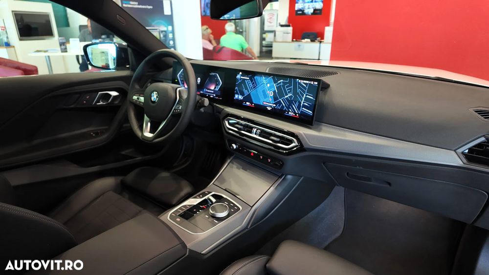 BMW Seria 2 218i AT - 13