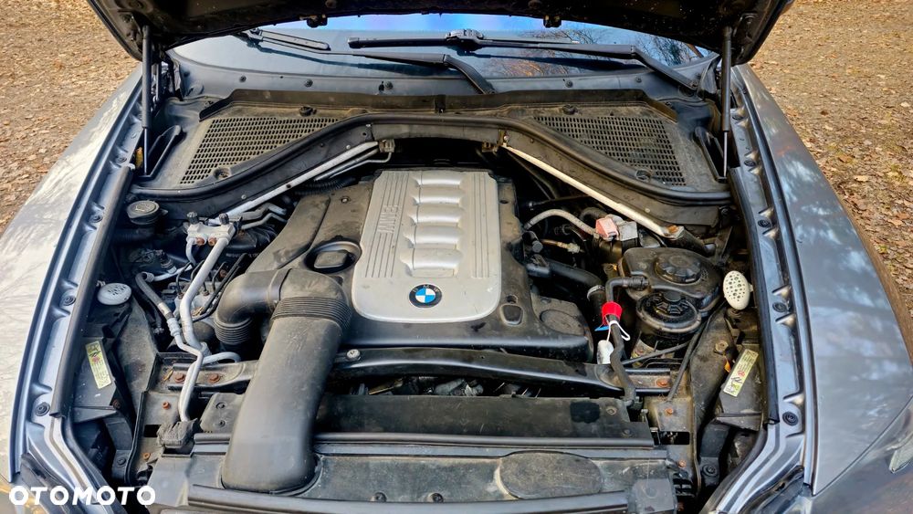 BMW X5 xDrive30d - 16