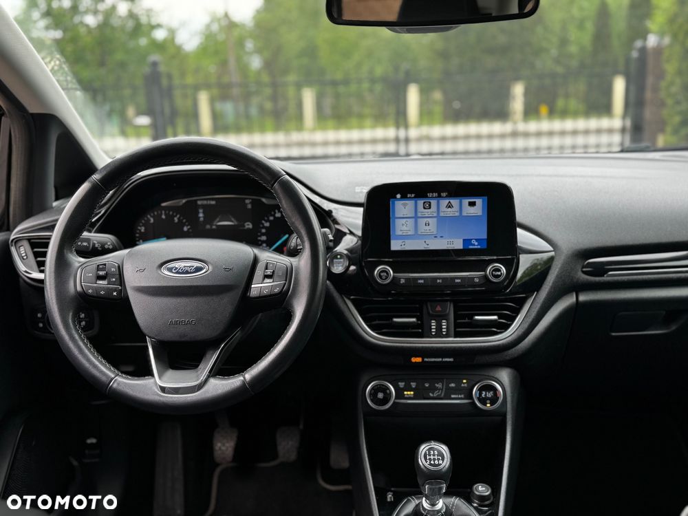 Ford Fiesta - 15