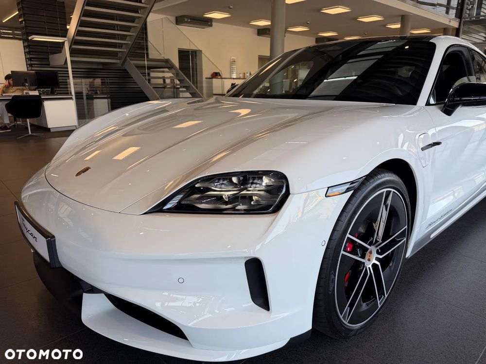Porsche Taycan 105kWh 4S Black Edition - 7