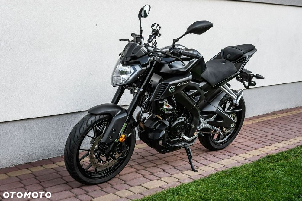 Yamaha MT - 7