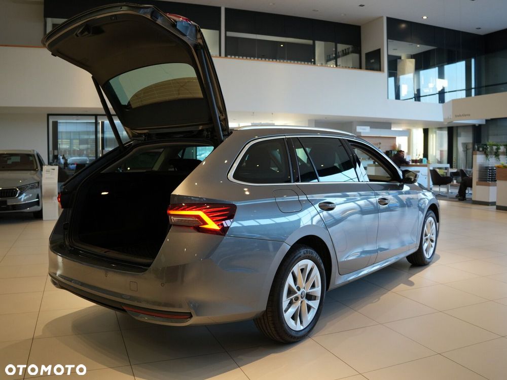 Skoda Octavia 1.5 TSI mHEV Drive Selection DSG - 16