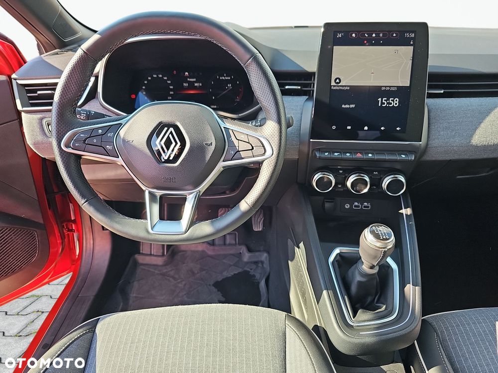 Renault Clio 1.0 TCe Techno - 11