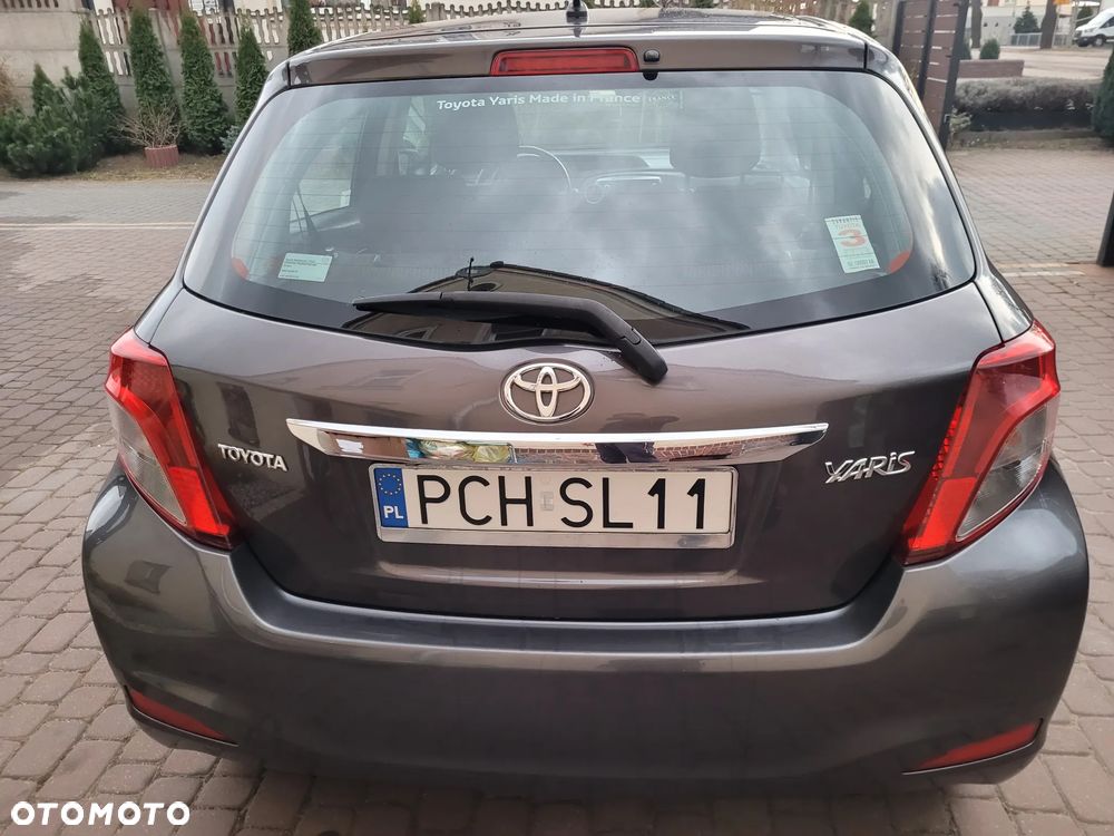 Toyota Yaris 1.4 D-4D - 19