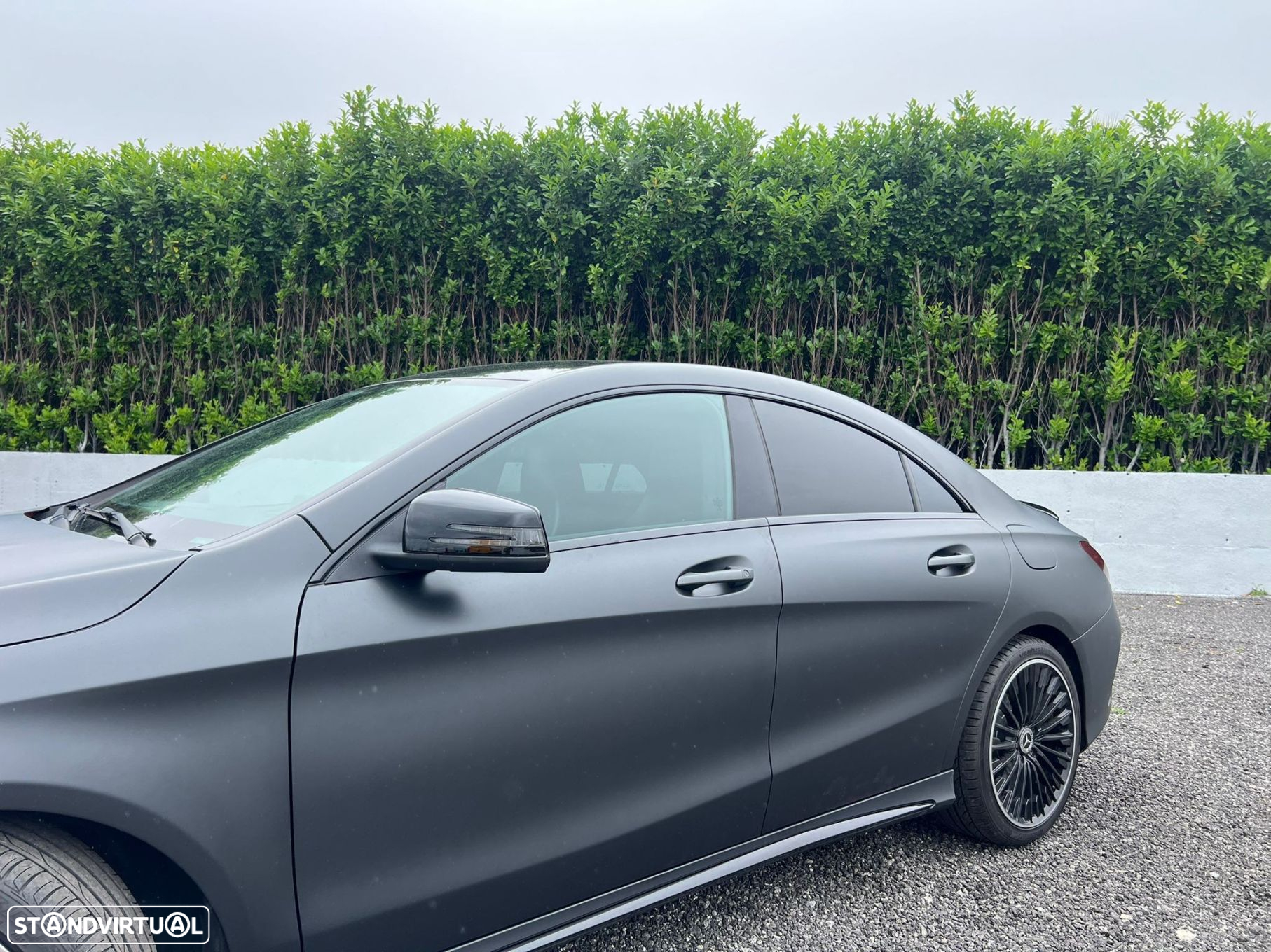 Mercedes-Benz CLA 180 d Shooting Brake AMG Line - 22