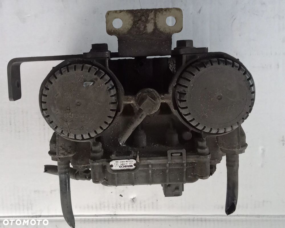 Zawór modulator EBS DAF XF lift 2021 8401061060 - 1