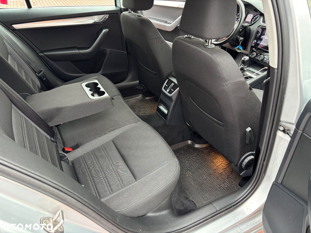 Skoda Octavia 1.5 TSI ACT Ambition - 33