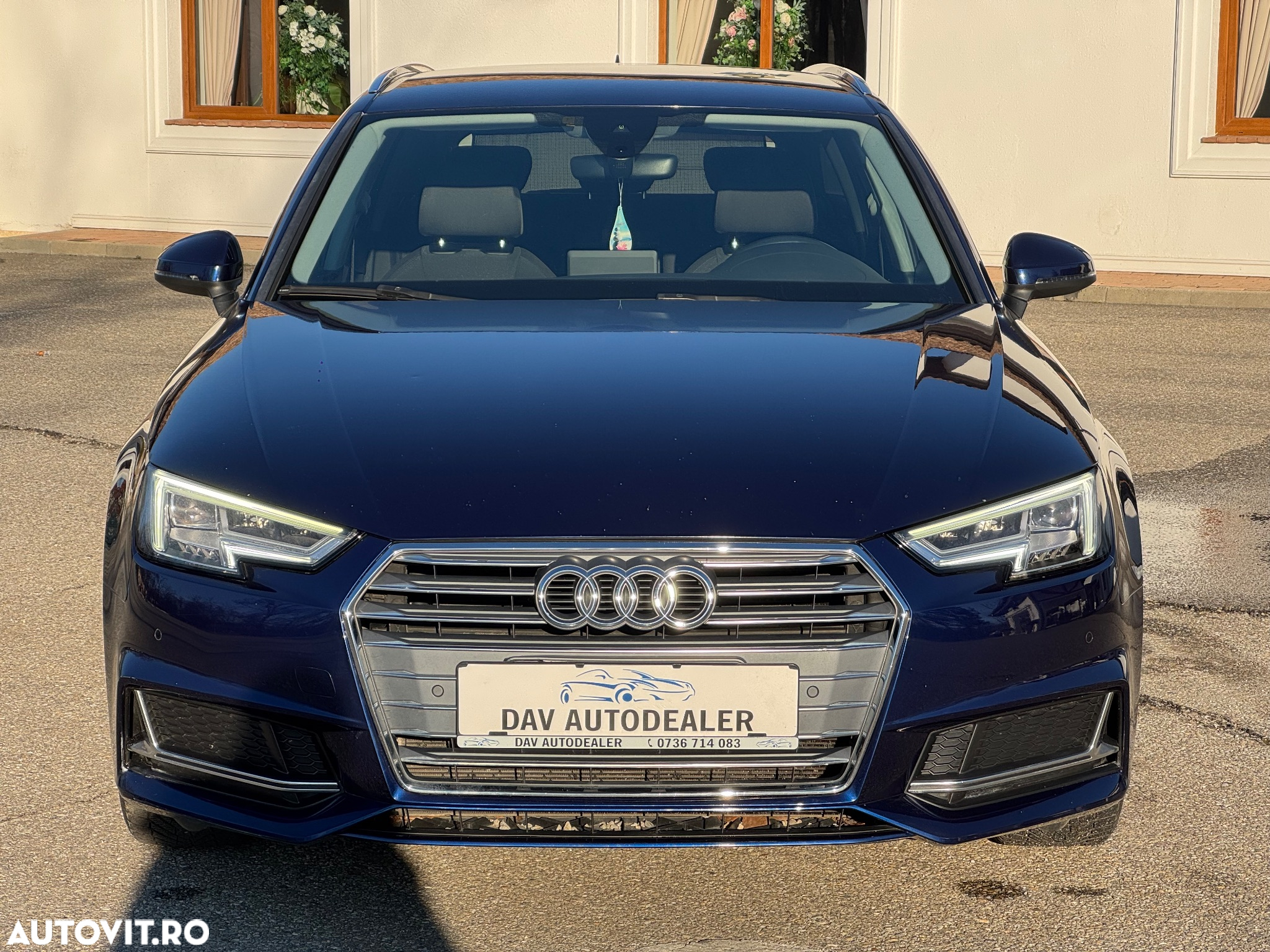 Audi A4 Avant 30 TDI S tronic sport - 4