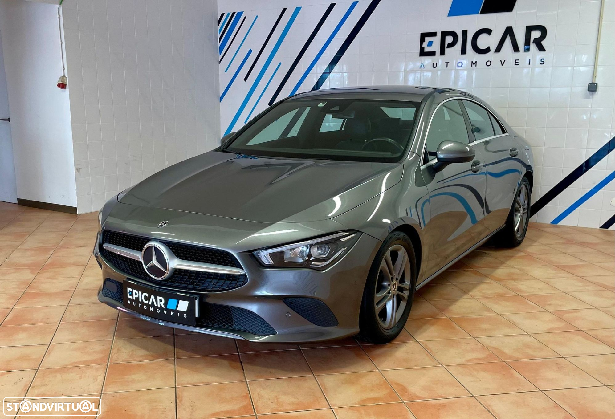 Mercedes-Benz CLA 180 Progressive - 2