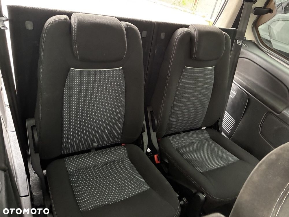 Ford Galaxy 2.0 TDCi Titanium - 9