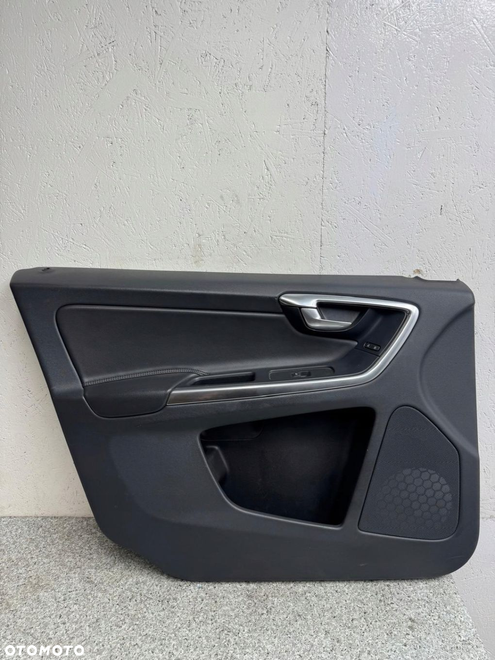 BOCZEK DRZWI LEWY PRZÓD VOLVO XC60 I 2013-2017 LIFT - 2