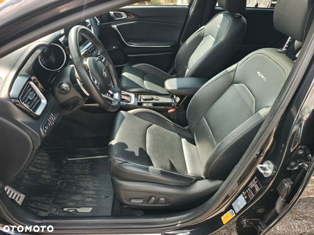 Kia ProCeed 1.6 CRDi DCT7 SCR GT LINE - 14