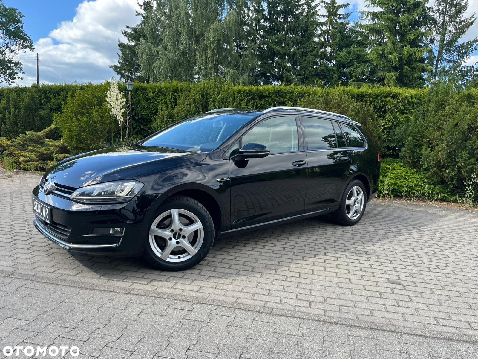 Volkswagen Golf 1.6 TDI BlueMotion Technology Lounge - 11