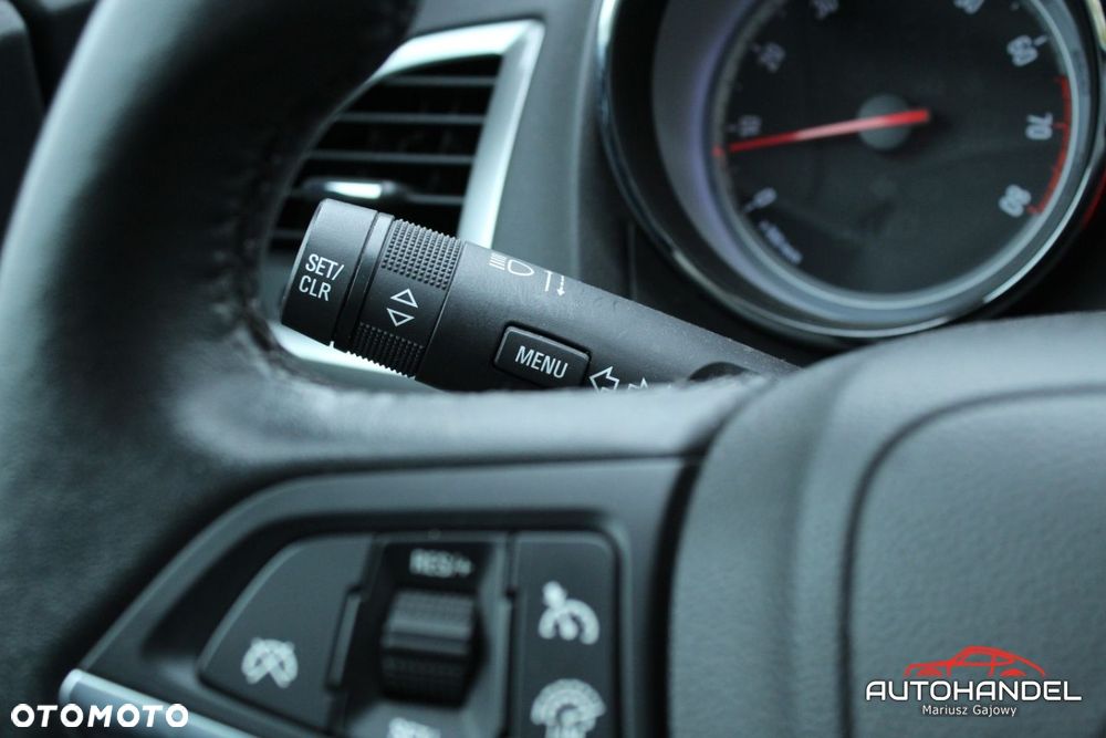 Opel Astra - 11