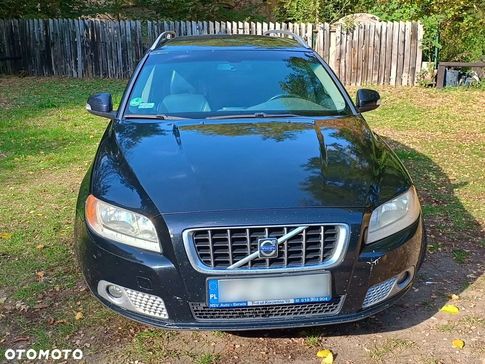 Volvo V70 2010 photo 4