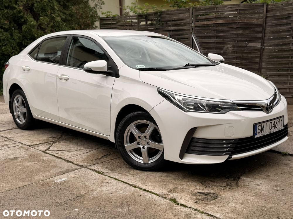 Toyota Corolla 1.4 D-4D Comfort - 1