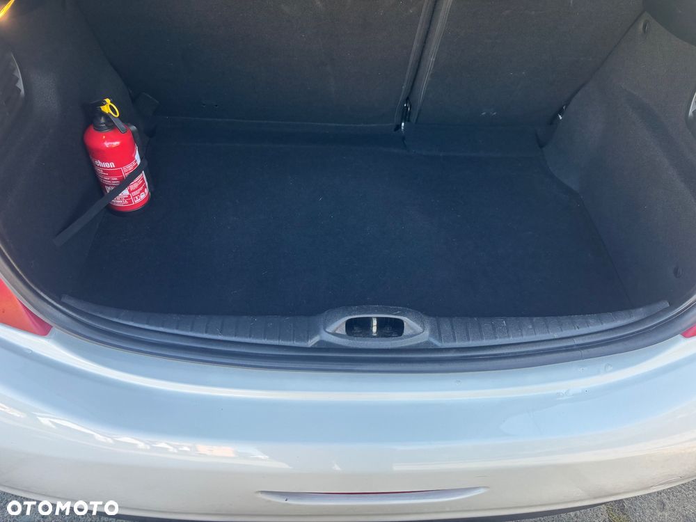 Peugeot 208 1.4 HDi Access - 9