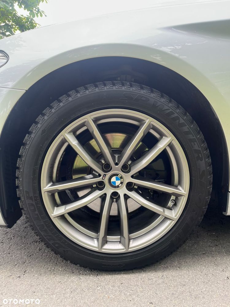 BMW Seria 5 520d Sport Line - 10