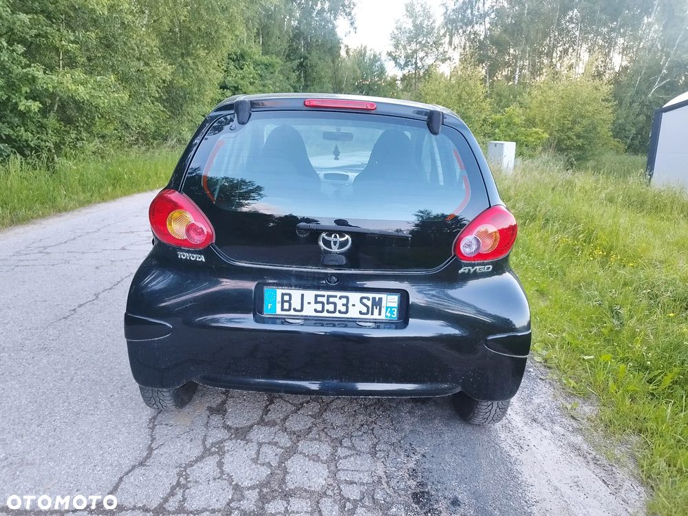 Toyota Aygo City - 5