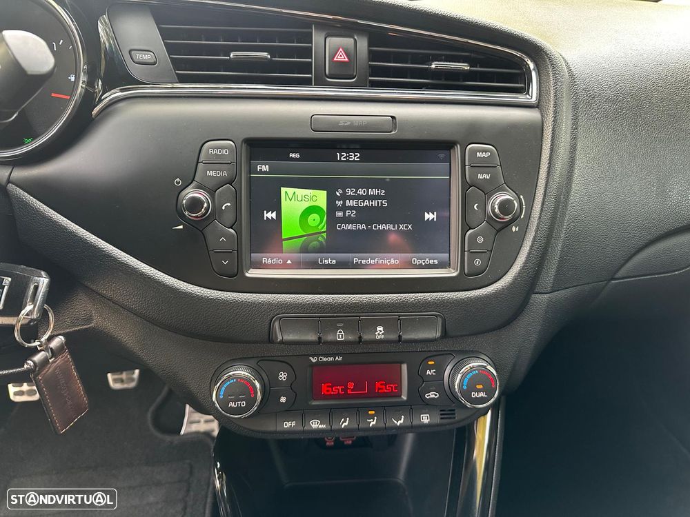 Kia Ceed SW 1.6 CRDi GT Line - 28